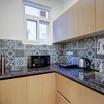 Flxho Penta - 1 Bhk Luxury Apartments Golf Course Road