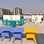 Apna Homes Stay & Hotel I Gurugram I Sector-71