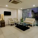Hotel O La Cozy Residency