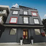 Collection O Townhouse 069