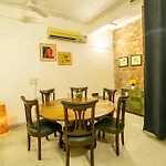 Opulent Antique 6Br Independent Villa In Gurugram