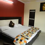 Hotel Samrat