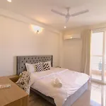 Liv Regalia - One Horizon Centre Golf Course Road