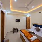 Hotel Blu Plaza