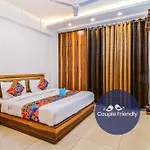 Fabhotel Kiara
