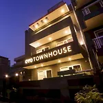 Townhouse Unitech Cyber Park Gurgaon Near Omaxe Celebration Mall