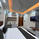 Collection O Sector 33 Gurgaon