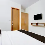 Hotel O Divine Stay