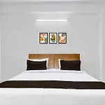 Hotel O Divine Stay