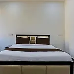 Super Hotel O Star Corporate Suite