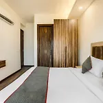 Super Townhouse Ma-32