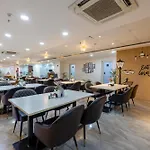 Flxho Cyber One - Hotel And Banquet- Dlf Cyber City