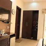 Fabhotel Galleria Market II