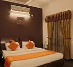 Fabhotel Dee Novo Phase 1