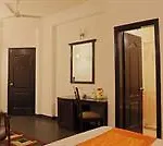 Fabhotel Dee Novo Phase 1