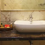 Fabhotel Phase 2 Sahara Mall
