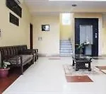 Oyo Rooms Golf Course 2