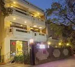 Oyo Rooms Huda Metro Flagship