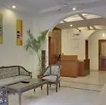 Oyo Rooms Huda Metro Flagship