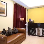 Hotel Mayarch Premium