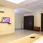 Hotel Mayarch Premium