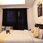 Fabhotel Aksh Palace Dlf Phase 2