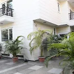 Fabhotel Aksh Palace Dlf Phase 2
