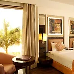 Inde Hotel Signature Tower