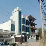 Oyo Rooms Cyber Park II