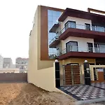 The Pinnacle House