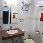 Oyo Rooms Sahara Mall 2