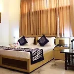 Oyo Rooms Near Huda City Centre