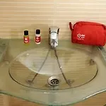 Oyo Rooms Fortis Hospital
