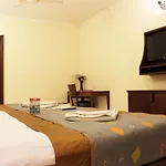 Oyo 610 Hotel Residence Phase 3