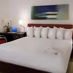 Pacific Inn Eco Central