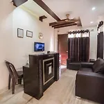 Fabhotel Mannat Residency Sec 52