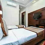 Oyo 644 Hotel Haris Court