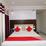Oyo 28453 Hotel Heaven Stay