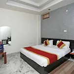 Oyo Rooms Fortis Hospital