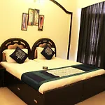 Oyo Rooms Near Akashneem Marg