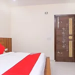 Oyo 16953 The Grace Residency