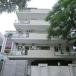 Oyo 16953 The Grace Residency
