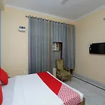 Oyo 12194 Jm Residency