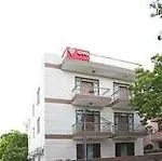 Oyo Rooms South City 1
