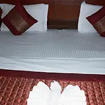Maxfort Budget Hotel Gurgaon