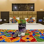 Fabhotel Moon Hospitality Dlf Phase 3
