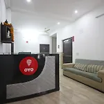 Oyo 7526 Near Artemis Hospital