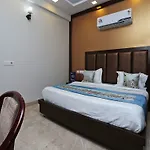 Oyo 14330 Wow Homes