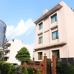Oyo 9422 Hotel Corporate Prime