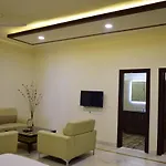 When In Gurgaon - Service Apartments, Next To Artemis Hospital
